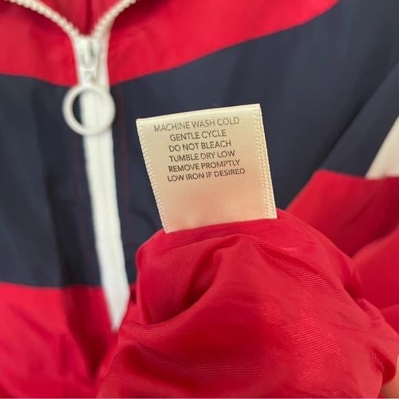 Outer Edge woman’s Red and Navy 80s jacket size XL windbreaker street wear - Picture 7 of 10